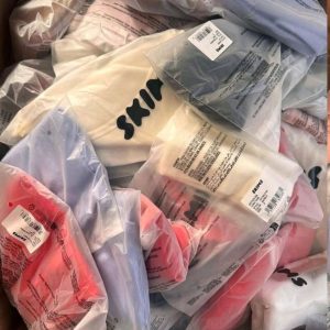 Buy SKIMS Wholesale Pallet (300+ Pieces -$600 – Shapewear & Loungewear)