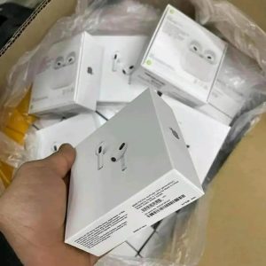Buy AirPods Liquidation Pallets (100+ Units From $950 – Apple Returns)