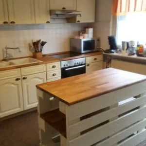 KITCHEN & HOUSEWARE PALLETS